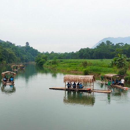 Thai House Pu Luong - Century Old Stilt House With Terrace Views Huong Ba Thuoc المظهر الخارجي الصورة