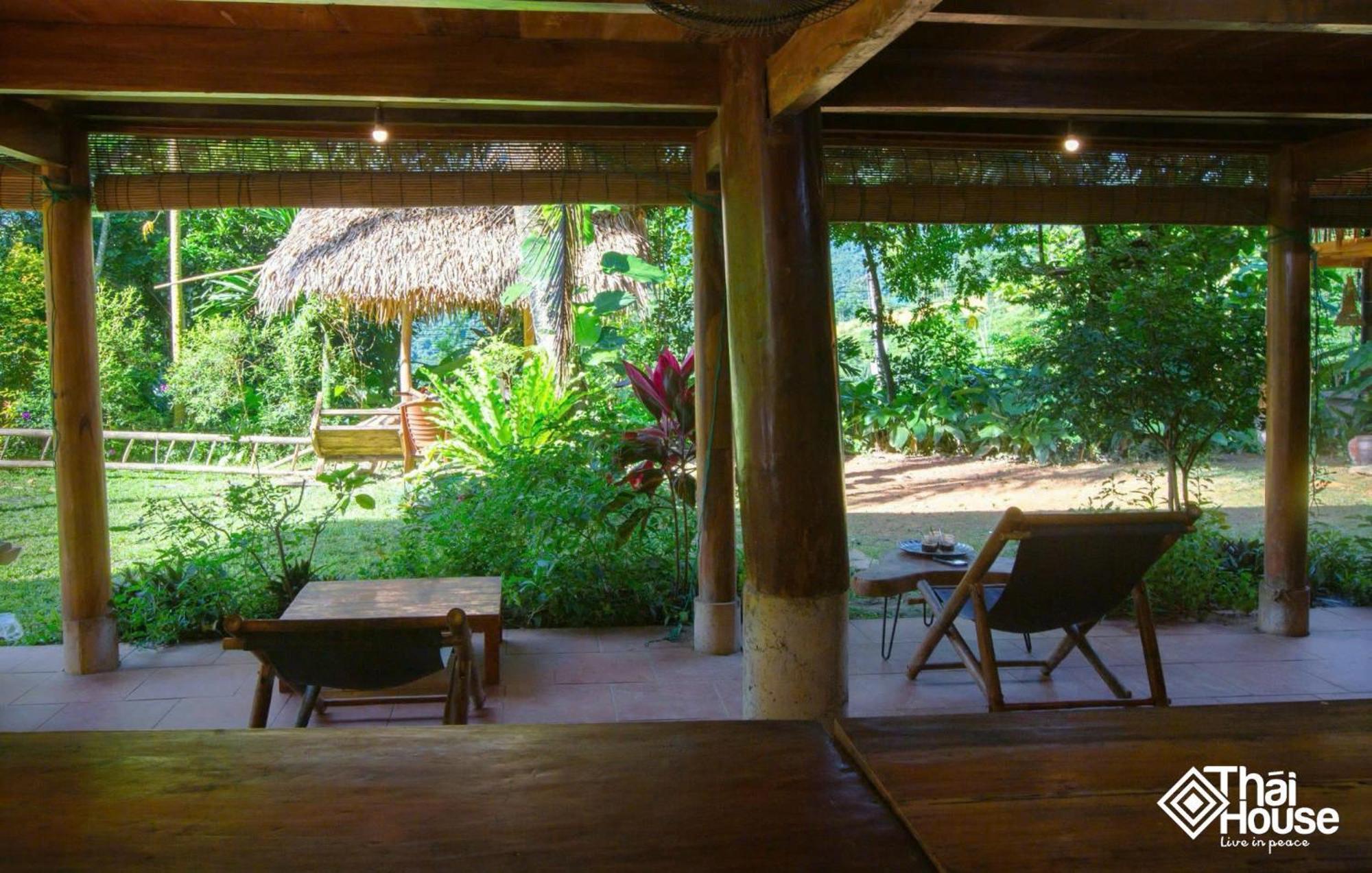 Thai House Pu Luong - Century Old Stilt House With Terrace Views Huong Ba Thuoc المظهر الخارجي الصورة